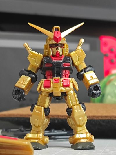 肯德基高达扭蛋三件套