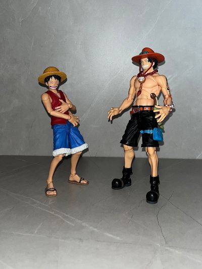 S.H.Figuarts 萨波 -革命军参谋总长-