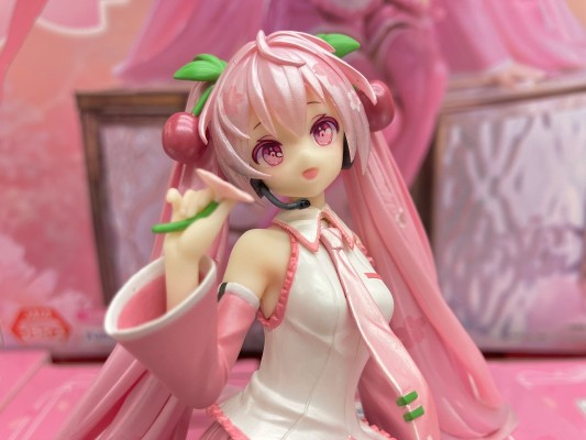 初音未来 压泡面人偶-樱花未来2024 珠光款-