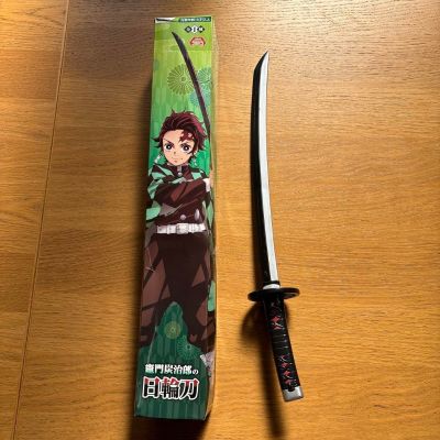 鬼灭之刃 灶门炭治郎的日轮刀