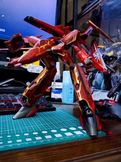 DX超合金 超时空要塞Δ Sv-262Hs 魔龙III（基斯·爱罗·温德米尔机）用利刃·魔龙＆导弹吊舱