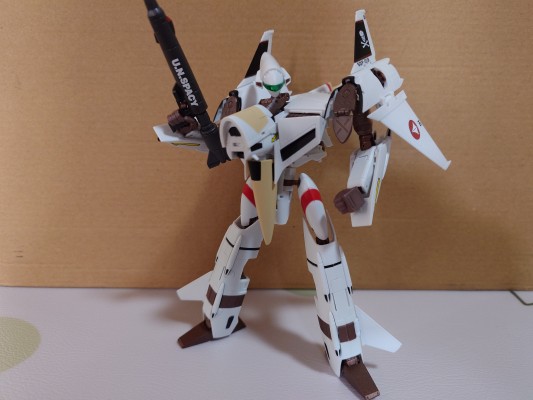 HI-METAL R VF-4  雷霆号三代 -超时空要塞 Flash Back 2012-