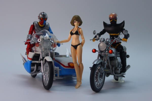 figma#495 泳装女性body（千秋）