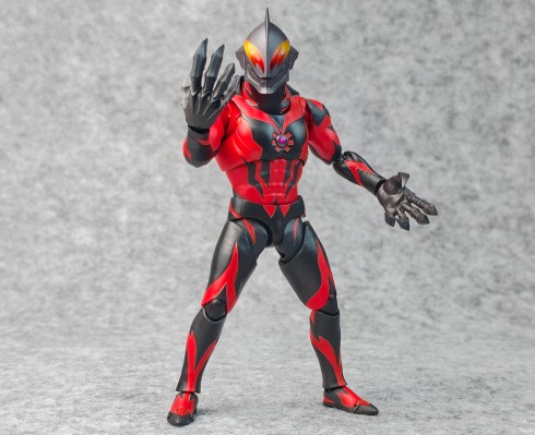 S.H.Figuarts 贝利亚奥特曼（黑暗邪雄版）