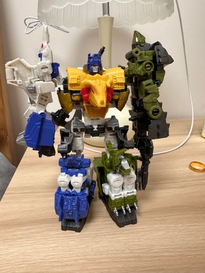 变形金刚传世系列 TL-89 霸天虎-怪魔