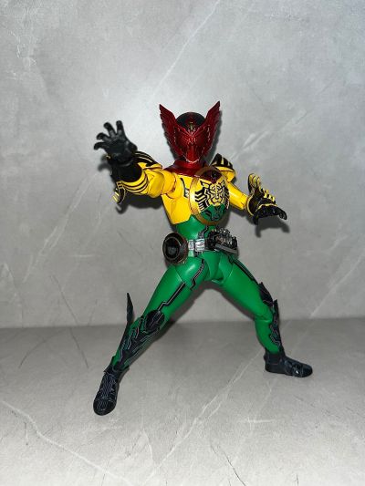 S.H.Figuarts(真骨雕制法) 假面骑士卌骑与欧兹 电影大战 超级激战 假面骑士欧兹 超级鹰虎蝗联组