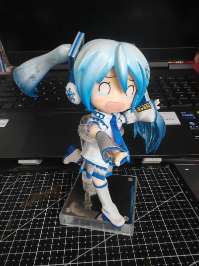 粘土娃: 服装套组 初音未来 雪未来