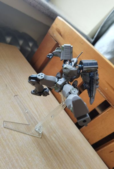 转轮科技 Muv-Luv Alternative No.006 MiG-21 巴拉莱卡 黑色宣告样式