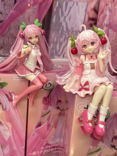 初音未来 压泡面人偶-樱花未来2024 珠光款-