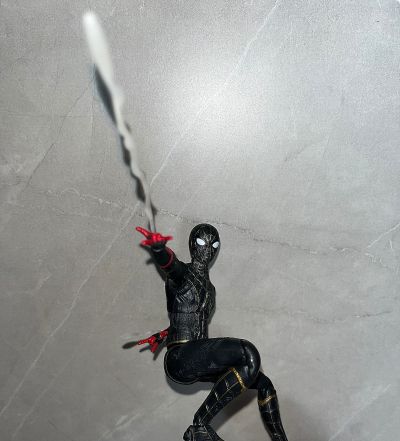 S.H.Figuarts  蜘蛛侠：英雄无归 蜘蛛侠 [黑金战衣]