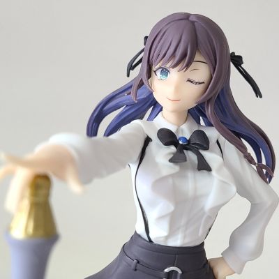 虽然是公会的柜台小姐， 但因为不想加班所以打算独自讨伐迷宫头目 Luminasta “亚莉纳·可洛瓦”