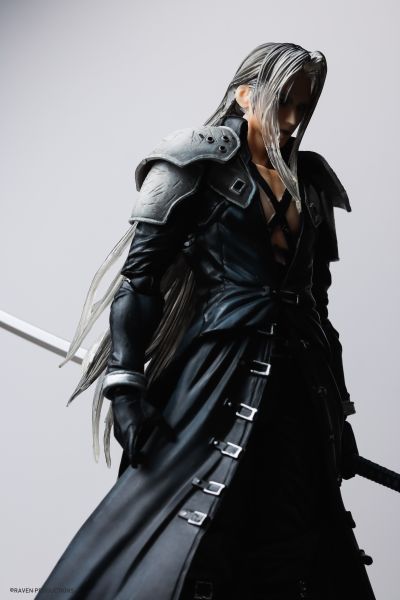 PlayArts改 最终幻想VII：再临之子 萨菲罗斯