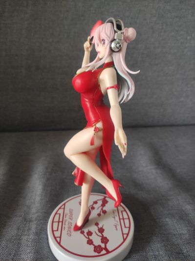 超级索尼子 Trio-Try-iT珍藏人偶—旗袍款—