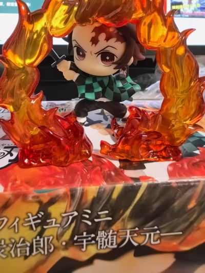 掌中人偶精细版 鬼灭之刃 灶门炭治郎与宇髓天元  灶门炭治郎 火之神神乐 碧罗之天