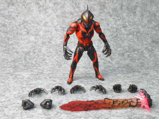 S.H.Figuarts 贝利亚奥特曼（黑暗邪雄版）