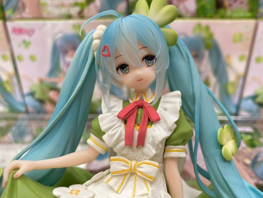 压泡面 初音未来  花仙子 四叶草