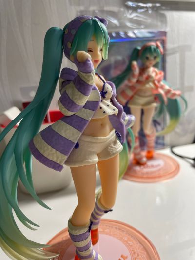初音未来手办 Costumes VOCALOID 初音未来 Taito Online Crane Limited