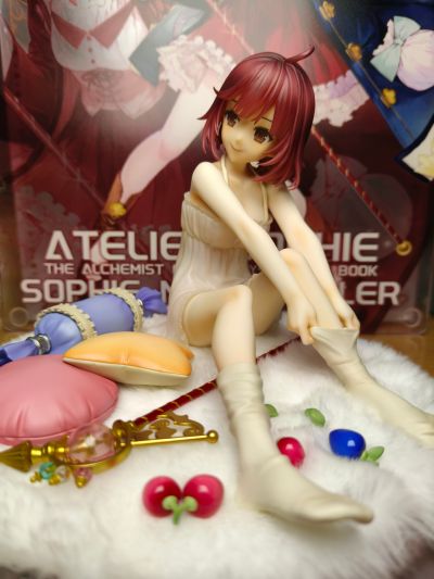 苏菲的炼金工房 ～不可思议书的炼金术士～ 苏菲 睡衣