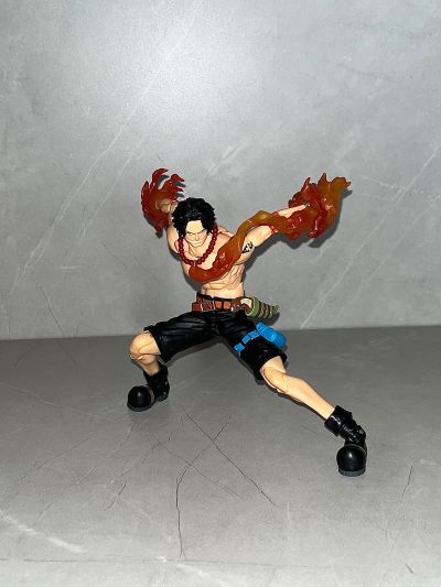 S.H.Figuarts 波特夹斯·D·艾斯 -火拳-