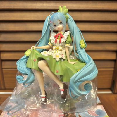 压泡面 初音未来  花仙子 四叶草