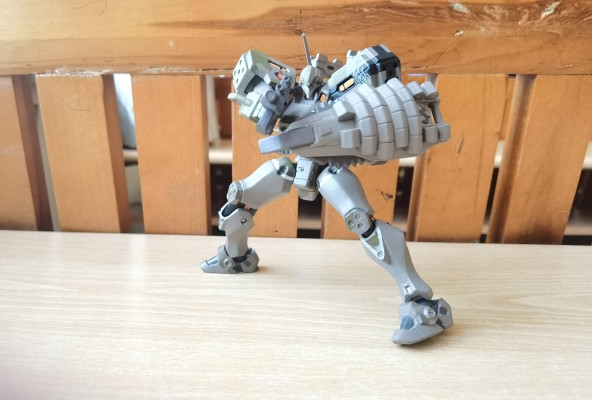 转轮科技 Muv-Luv Alternative No.006 MiG-21 巴拉莱卡 黑色宣告样式