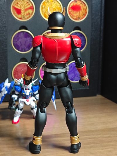 S.H.Figuarts（真骨雕制法） 假面骑士空我 全能形态-Store Limited Edition-