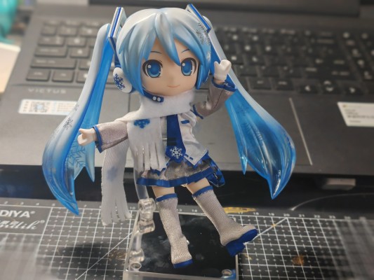 粘土娃: 服装套组 初音未来 雪未来