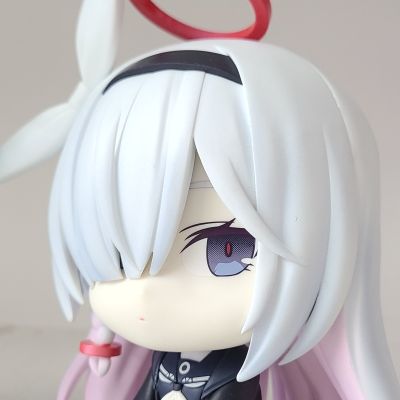 蔚蓝档案 坐姿人偶-普拉娜-