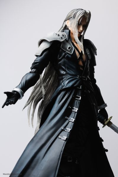 PlayArts改 最终幻想VII：再临之子 萨菲罗斯