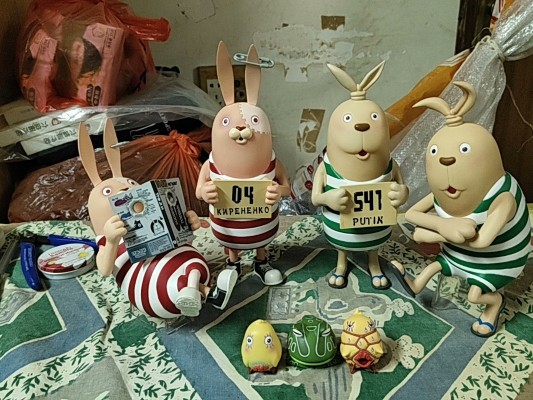 ウサビッチ Komanechi&普京 