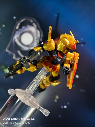 肯德基高达扭蛋三件套