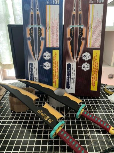 鬼灭之刃 宇髓天元的日轮刀