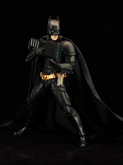 MAFEX  No.053 正义联盟  蝙蝠侠 Ver.3.0 