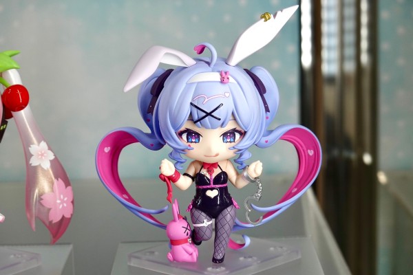 粘土人#2730 初音未来 兔子洞