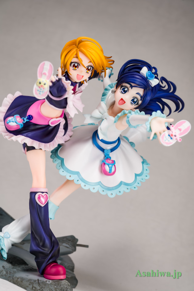 Lucrea 光之美少女 黑天使 与 白天使