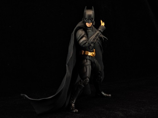 MAFEX  No.053 正义联盟  蝙蝠侠 Ver.3.0 