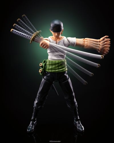 S.H.Figuarts 航海王 罗罗诺亚·索隆 -冒险的黎明