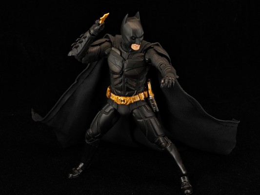 MAFEX  No.053 正义联盟  蝙蝠侠 Ver.3.0 