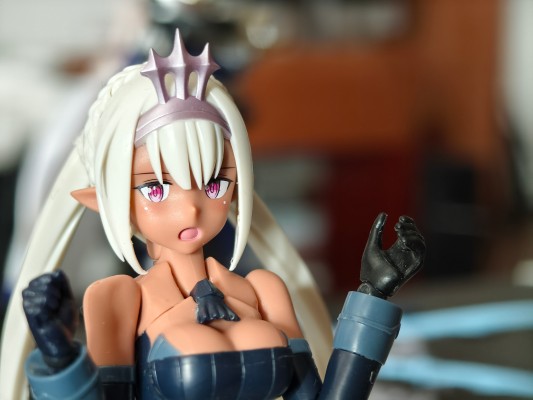 女神装置 武装神姬 猎兵型 雪绒花 重新涂装版