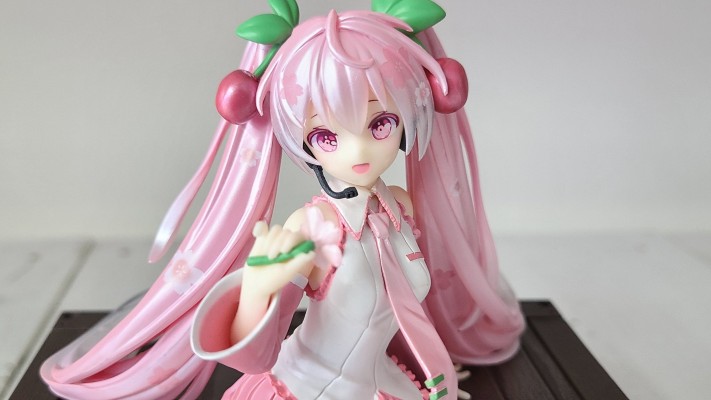 初音未来 压泡面人偶-樱花未来2024 珠光款-