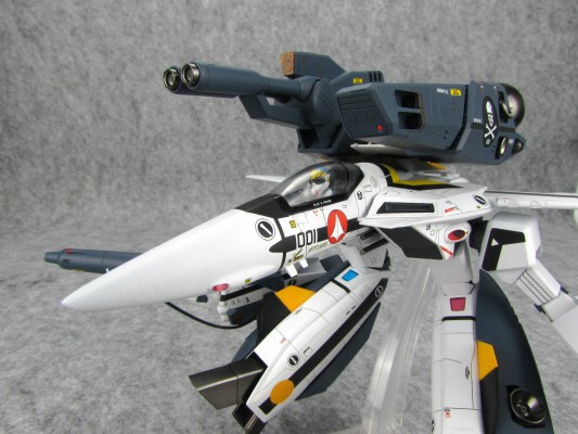 超时空要塞 F 1/72 VF-1S/A Strike/Super Gerwalk Valkyrie