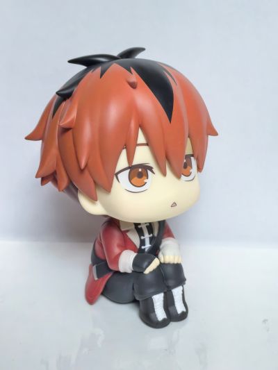 Look up 葬送的芙莉莲 休塔尔克