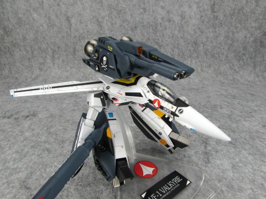 超时空要塞 F 1/72 VF-1S/A Strike/Super Gerwalk Valkyrie