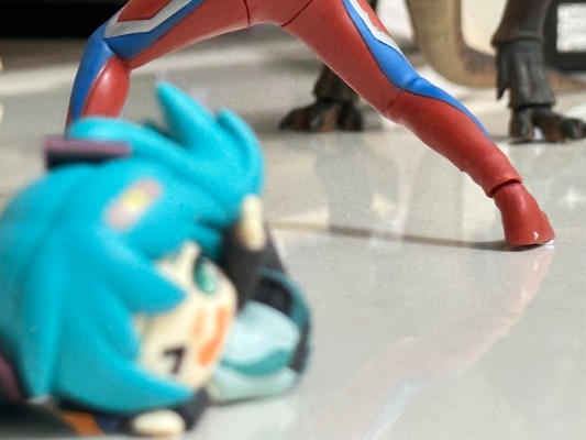 173029 零集易动系列 食肉牛龙 3.0 红色双角 超可动恐龙