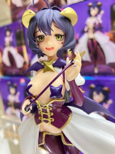 Vivit 梦想成为魔法少女  邪恶玛吉雅