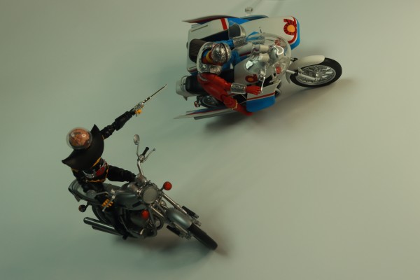 figma#495 泳装女性body（千秋）