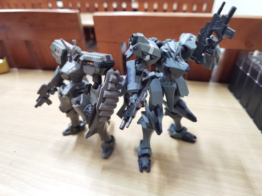 转轮科技 Muv-Luv Alternative No.006 MiG-21 巴拉莱卡 黑色宣告样式