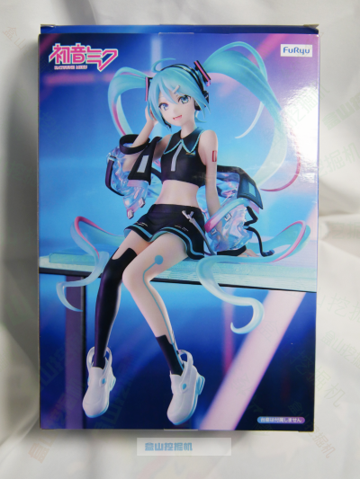 初音未来 压泡面人偶-炫彩科技款-