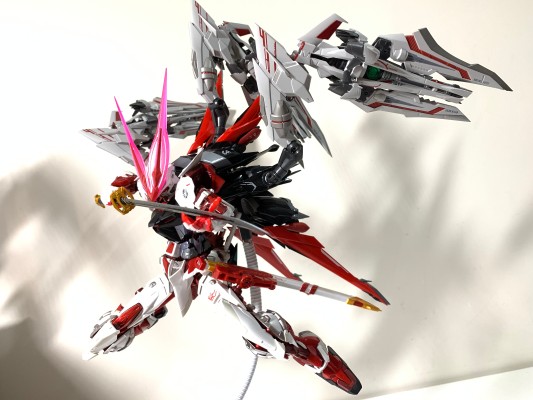 METAL BUILD  异端高达红色机 -PROJECT ASTRAY-