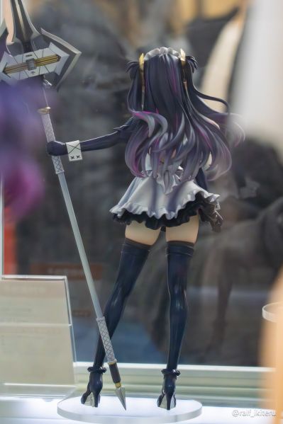 火星第13区所属 中距离近战型M.A.I.D 玛丽